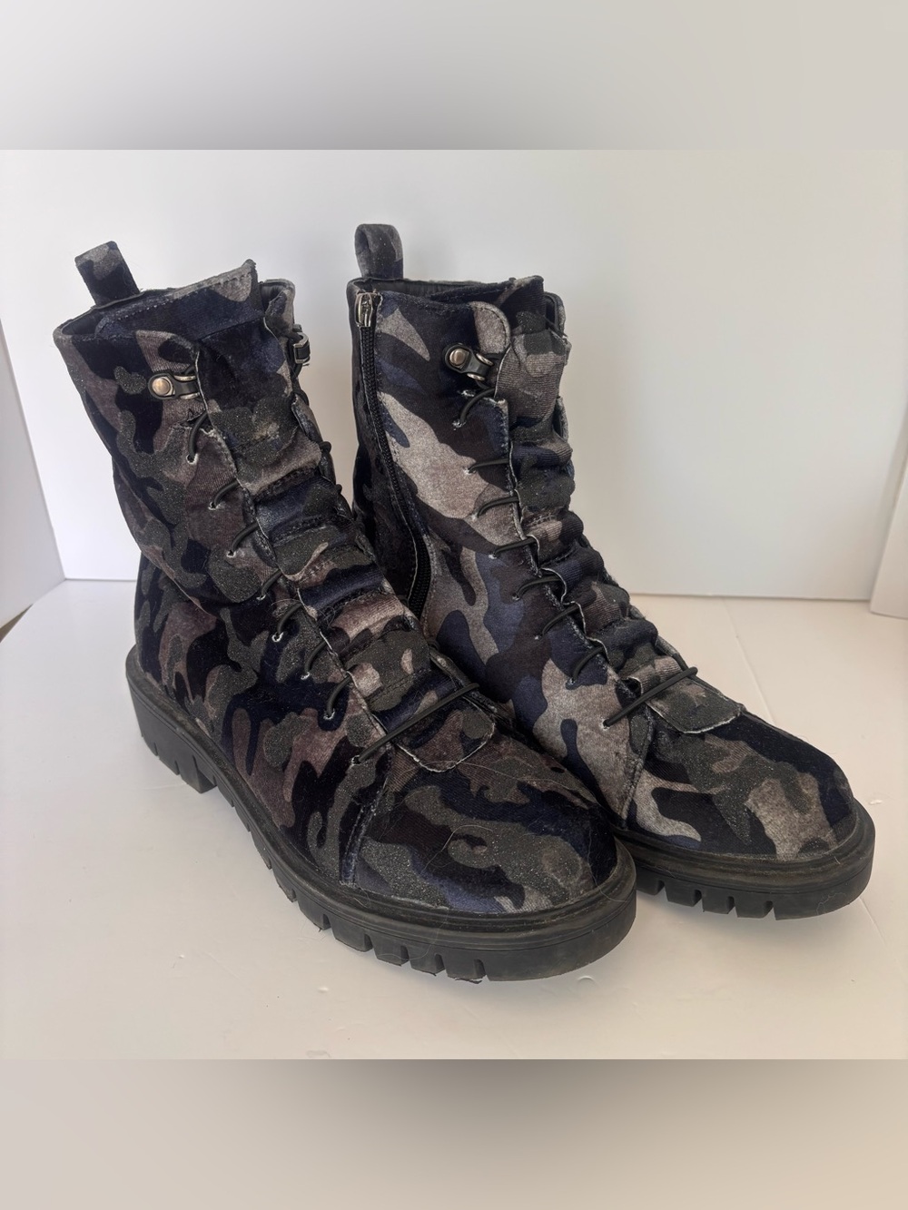 Women’s Black & Gray Camo Lace-Up Combat Boots